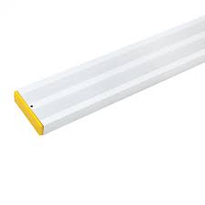Straight Edge 1.8m (70x19mm)