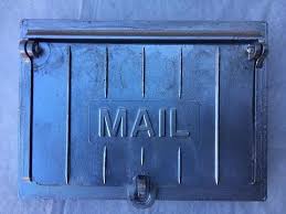 Letterbox Mail Aluminium (Back)
